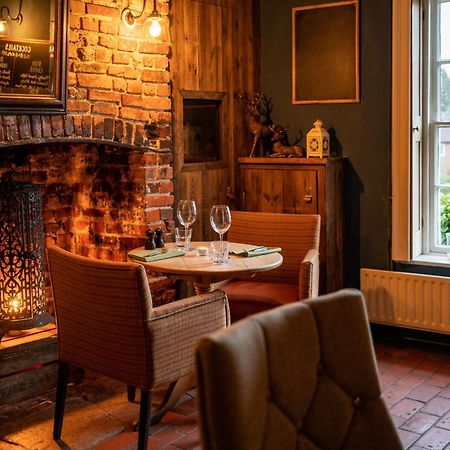The Royal Oak Inn Chichester Dış mekan fotoğraf