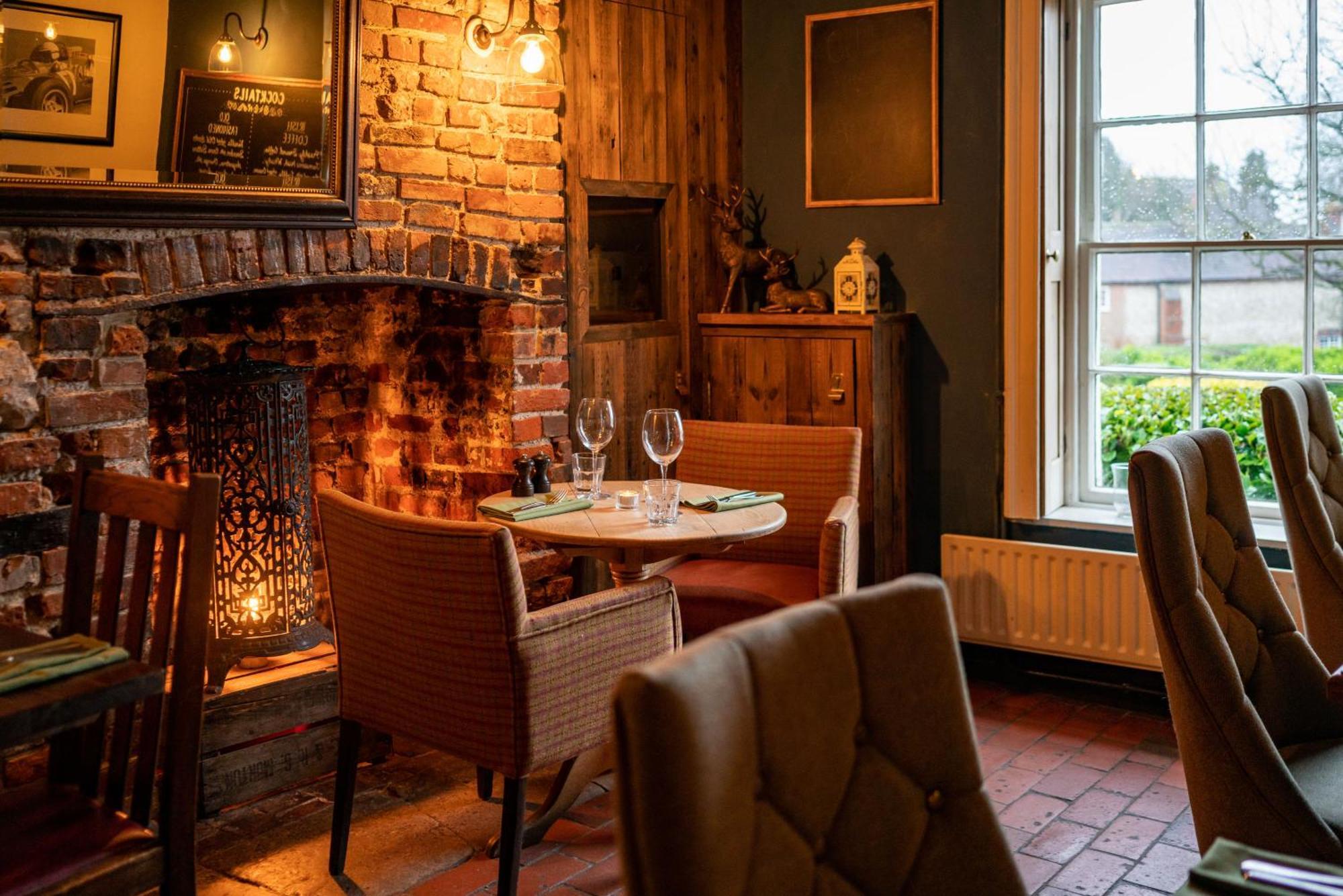 The Royal Oak Inn Chichester Dış mekan fotoğraf